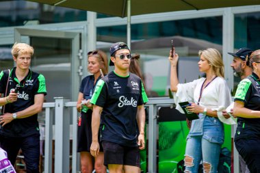 Guanyu Zhou Sauber C44 - Ferrar