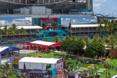 F1 Miami GP 2024 sırasında atmosferi izle