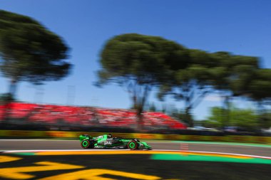  Valtteri Bottas (FIN) - Stake F1 Team Kick Sauber - Sauber C44 - Ferrar