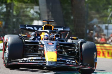  Max Verstappen (NED) - Kahin Red Bull Racing - Red Bull RB20 - Honda RBP