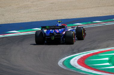  Yuki Tsunoda (JPN) - Visa Cash App RB F1 Ekibi - RB VCARB01 - Honda RBP