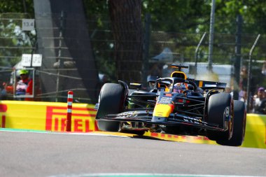  Max Verstappen (NED) - Kahin Red Bull Racing - Red Bull RB20 - Honda RBP