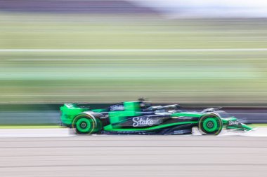 soyut bulanık araba yarışı