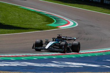  George Russell (GBR) - Mercedes-AMG PETRONAS F1 Ekibi - Mercedes W15 - Mercedes E Performansı