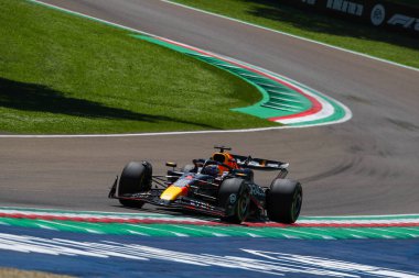  Max Verstappen (NED) - Kahin Red Bull Racing - Red Bull RB20 - Honda RBP