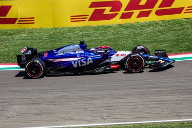 İtalyan yarış takımı Formülü 1 - Formülü 1 - İtalyan takım testi Grand Prix - Formülü - Formülü - 1 - pistte tur