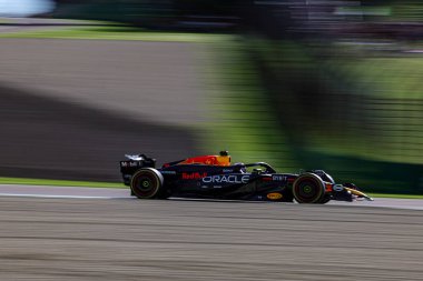  Max Verstappen (NED) - Kahin Red Bull Racing - Red Bull RB20 - Honda RBPT