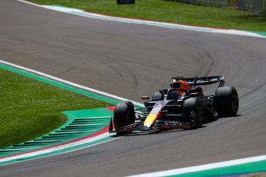  Max Verstappen (NED) - Kahin Red Bull Racing - Red Bull RB20 - Honda RBP