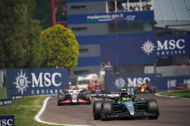  Lewis Hamilton (GBR) - Mercedes-AMG PETRONAS F1 Takımı - Mercedes W15 - Mercedes E Performansı