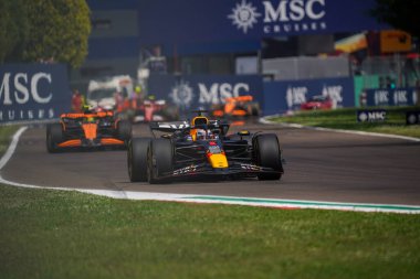  Max Verstappen (NED) - Kahin Red Bull Racing - Red Bull RB20 - Honda RBP