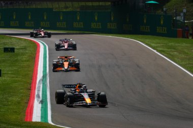  Max Verstappen (NED) - Kahin Red Bull Racing - Red Bull RB20 - Honda RBP