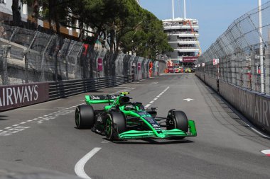  Zhou Guanyu (CHN) - F1 Takımı Tekme Sauber - Sauber C44 - Ferrar