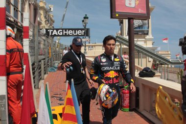 Sergio Perez (MEX) - Kahin Red Bull Racing - Red Bull RB20 - Honda RBPT First la