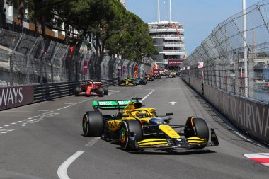  Oscar Piastri (AUS) - McLaren Formula 1 Takımı - McLaren MCL38