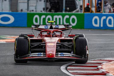  Carlos Sainz Jr. - Scuderia Ferrari - Ferrari SF-24 - Ferrar