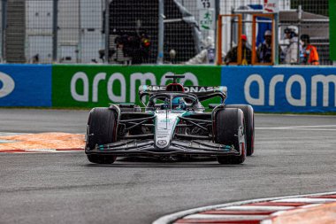  George Russell (GBR) - Mercedes-AMG PETRONAS F1 Ekibi - Mercedes W15 - Mercedes E Performansı
