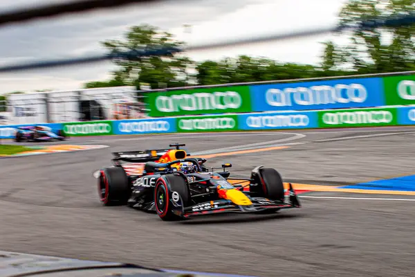  Max Verstappen (NED) - Kahin Red Bull Racing - Red Bull RB20 - Honda RBP