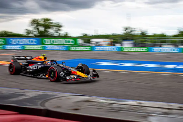  Sergio Perez (MEX) - Oracle Red Bull Racing - Red Bull RB20 - Honda RBP