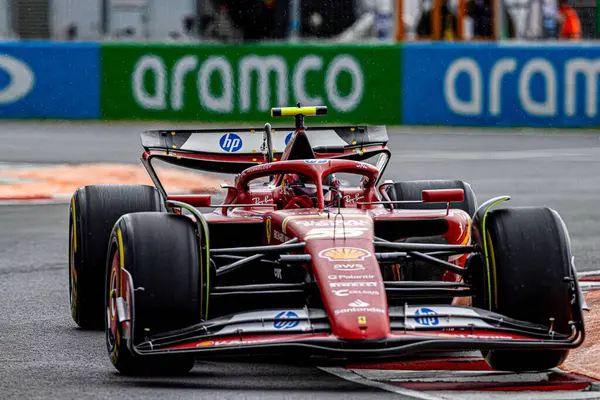  Carlos Sainz Jr. - Scuderia Ferrari - Ferrari SF-24 - Ferrar