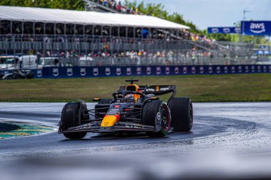  Max Verstappen (NED) - Kahin Red Bull Racing - Red Bull RB20 - Honda RBP