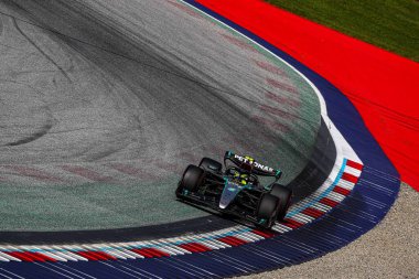  Lewis Hamilton (GBR) - Mercedes-AMG PETRONAS F1 Takımı - Mercedes W15 - Mercedes E Performansı Formula 1 Katar Havayolları Avusturya Grand Prix 2024, RedBull Ring, Spielberg, Avusturya 29 Haziran 2024