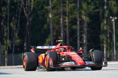  Carlos Sainz Jr. (ESP) - Scuderia Ferrari - Ferrari SF-24 - Ferrari Formula 1 Katar Havayolları Avusturya Grand Prix 2024, RedBull Ring, Spielberg, Avusturya 28 Haziran 2024