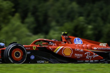  Carlos Sainz Jr. (ESP) - Scuderia Ferrari - Ferrari SF-24 - Formula 1 Katar Havayolları Avusturya Grand Prix 2024, RedBull Ring, Spielberg, Avusturya 28 Haziran 2024