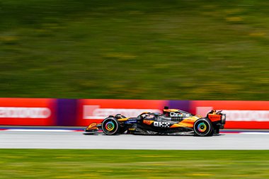  Oscar Piastri (AUS) - McLaren Formula 1 Takımı - McLaren MCL38