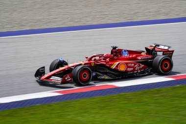 Charles Leclerc (MON) - Scuderia Ferrari - Ferrari SF-24 - Formula 1 Katar Havayolları Avusturya Grand Prix 2024, RedBull Ring, Spielberg, Avusturya 28 Haziran 2024