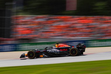  Max Verstappen (NED) - Oracle Red Bull Racing - Red Bull RB20 - Formula 1 Katar Havayolları Avusturya Grand Prix 2024, RedBull Ring, Spielberg, Avusturya 27-30 Haziran 2024