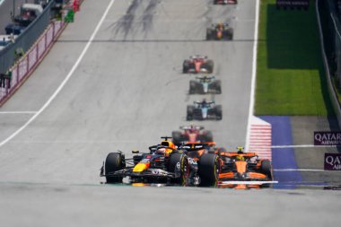  Max Verstappen (NED) - Oracle Red Bull Racing - Red Bull RB20 - Formula 1 Katar Havayolları Avusturya Grand Prix 2024, RedBull Ring, Spielberg, Avusturya 29 Haziran 2024