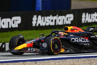  Max Verstappen (NED) - Oracle Red Bull Racing - Red Bull RB20 - Formula 1 Katar Havayolları Avusturya Grand Prix 2024, RedBull Ring, Spielberg, Avusturya 27-30 Haziran 2024