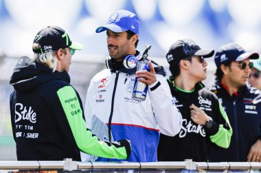  Daniel Ricciardo (AUS) - Visa Cash App RB F1 Team - RB VCARB01 - RB VCARB01 - Honda RBPT Yarış Günü, 4 Temmuz Pazar, 7 Temmuz 2024 Formula 1 Katar Hava Yolları İngiliz Grand Prix 2024, 5 Temmuz - 5 Temmuz tarihleri arasında gümüş taş devresinde gerçekleşmesi planlanıyor