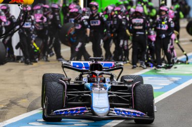  Esteban Ocon (FRA) - Alpine F1 Takımı - Alpine A524 - Renault Renault at the Race (4 Temmuz Pazar, 7 Temmuz 2024) formülü 1 qatar hava yolları İngiliz Grand Prix 2024, 5 Temmuz - 7 Temmuz 2024 tarihleri arasında gümüş taş pistte gerçekleşmesi planlanıyor.