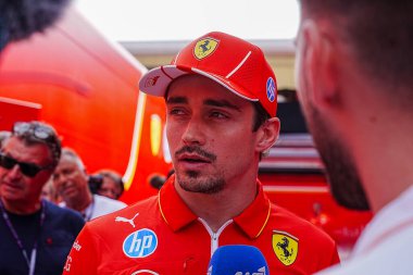  Charles Leclerc (MON) - Scuderia Ferrari - Ferrari SF-24 - 18 Temmuz 2024 tarihli Formula 1 Macaristan Grand Prix 2024 'ün hazırlık gününde, Mogyorod, Budapeşte, Macaristan, 19 Temmuz - 21 Temmuz 2024 tarihleri arasında Macaristan' da gerçekleşmesi planlanan