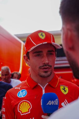  Charles Leclerc (MON) - Scuderia Ferrari - Ferrari SF-24 - 18 Temmuz 2024 tarihli Formula 1 Macaristan Grand Prix 2024 'ün hazırlık gününde, Mogyorod, Budapeşte, Macaristan, 19 Temmuz - 21 Temmuz 2024 tarihleri arasında Macaristan' da gerçekleşmesi planlanan