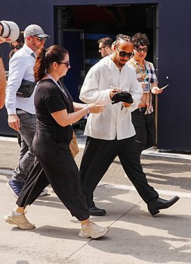  Lewis Hamilton (GBR) - Mercedes-AMG PETRONAS F1 Takımı - Mercedes W15 - Mercedes E Performansı Cumartesi Serbest Çalışması sırasında, 20 Temmuz, Formula 1 Macaristan Grand Prix 2024, Mogyorod, Buda