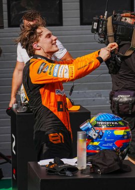  Oscar Piastri (AUS) - McLaren Formula 1 Takımı - McLaren MCL38