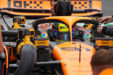  Oscar Piastri (AUS) - McLaren Formula 1 Takımı - McLaren MCL38