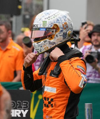 Lando Norris (GBR) - McLaren Formula 1 Takımı - McLaren MCL38 - Mercedes Cumartesi Serbest Çalışması sırasında ve 20 Temmuz, Formula 1 Macaristan Grand Prix 2024, Macaristan Mogyorod, Budapeşte, Macaristan, 19 Temmuz 