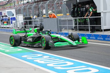  Valtteri Bottas (FIN) - Stake F1 Team Kick Sauber - Sauber C44 - Ferrari Free Practice, 20 Temmuz, Formula 1 Macaristan Grand Prix 2024, Macaristan Mogyorod, Budapeşte, Macaristan, Temmuz 