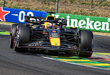  Max Verstappen (NED) - Oracle Red Bull Racing - Red Bull RB20 - Honda RBPT 21 Temmuz Pazar günü, Formula 1 Macaristan Grand Prix 2024 'te, Macaristan Mogyorod, Budapeşte, Macaristan, 19-21 Temmuz tarihlerinde gerçekleşmesi planlanan, 