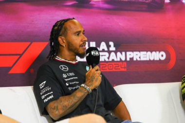 Lewis Hamilton (GBR) - Mercedes-AMG PETRONAS F1 Ekibi - Mercedes W15 - Mercedes E Performansı, FFormula 1 Pirelli Gran Premio d 'Italia 2024, Mon' daki Autodromo Nazionale di Monza pistinde gerçekleştirilecek