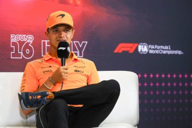 Lando Norris (GBR) - McLaren Formula 1 Takımı - McLaren MCL38 - Mersedes hazırlık gününde, 29 Ağustos, FFormula 1 Pirelli Premio d 'Italia, Monza' daki Autodromo Nazionale di Monza pistinde (MB) gerçekleşmesi planlanıyor - 29 Ağustos