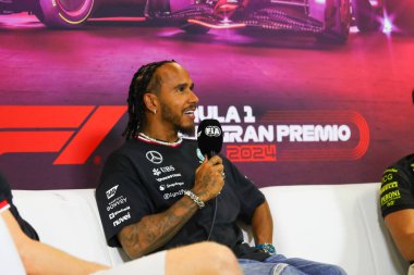  Lewis Hamilton (GBR) - Mercedes-AMG PETRONAS F1 Ekibi - Mercedes W15 - Mercedes E Performansı, FFormula 1 Pirelli Gran Premio d 'Italia 2024, Mon' daki Autodromo Nazionale di Monza pistinde gerçekleştirilecek