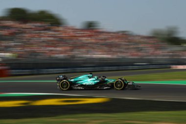  Lance Stroll (CAN) - Aston Martin Aramco F1 Takımı - Aston Martin AMR24 - Monza 'daki Autodromo Nazionale di Monza pistinde (MB) gerçekleştirilmesi planlanan Formula 1 Pirelli Premio d' Italia 2024 Formula 1 'in 30 Ağustos antrenmanı sırasında Mercedes -
