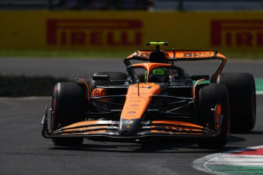 Lando Norris (GBR) - McLaren Formula 1 Takımı - McLaren MCL38 - antrenman sırasında Mercedes, 30 Ağustos, Formula 1 Pirelli Gran Premio d 'Italia 2024, Monza' daki Autodromo Nazionale di Monza pistinde gerçekleşmesi planlanıyor - 29-29 Ağustos 