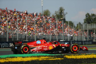  Charles Leclerc (MON) - Scuderia Ferrari - Ferrari SF-24 - Monza (MB) İtalya 'da Autodromo Nazionale di Monza pistinde gerçekleşmesi planlanan Formula 1 Pirelli Gran Premio d' Italia 2024 'ün 30 Ağustos antrenmanı sırasında Ferrari - 29 Eylül