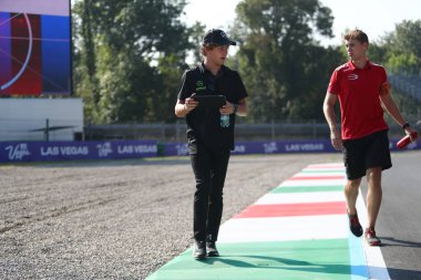 Franco Colapinto (ARG) - Williams Racing - Williams FW46 - Mercedes Monza 'daki Autodromo Nazionale di Monza pistinde (MB) gerçekleştirilmesi planlanan Formula 1 Pirelli Gran Premio d' Italia 2024 Formula 30,