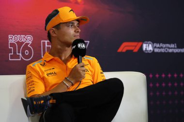 Lando Norris (GBR) - McLaren Formula 1 Takımı - McLaren MCL38 - Mercedes